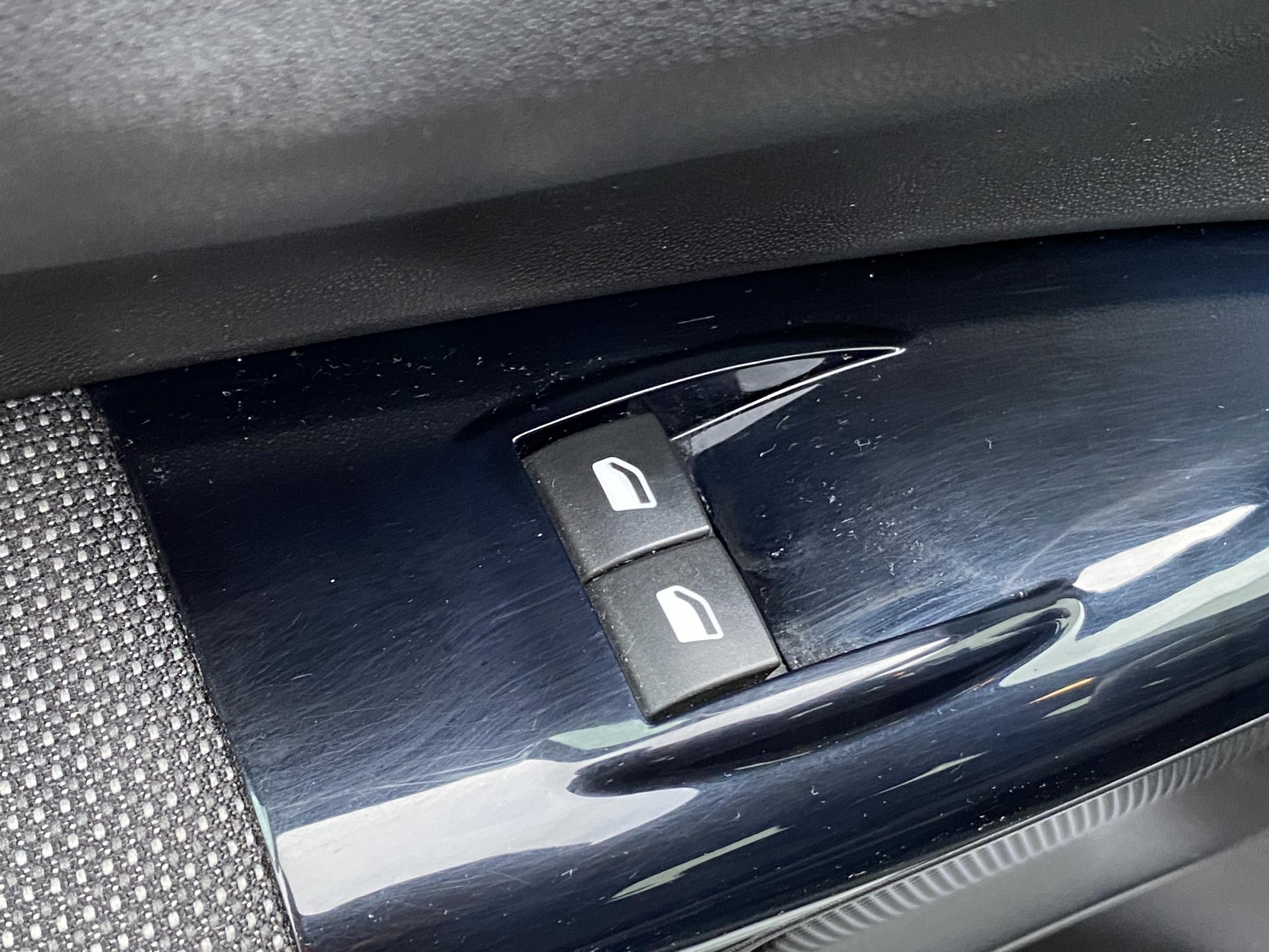 Citroën C4 Cactus, 2017 - pohled č. 12