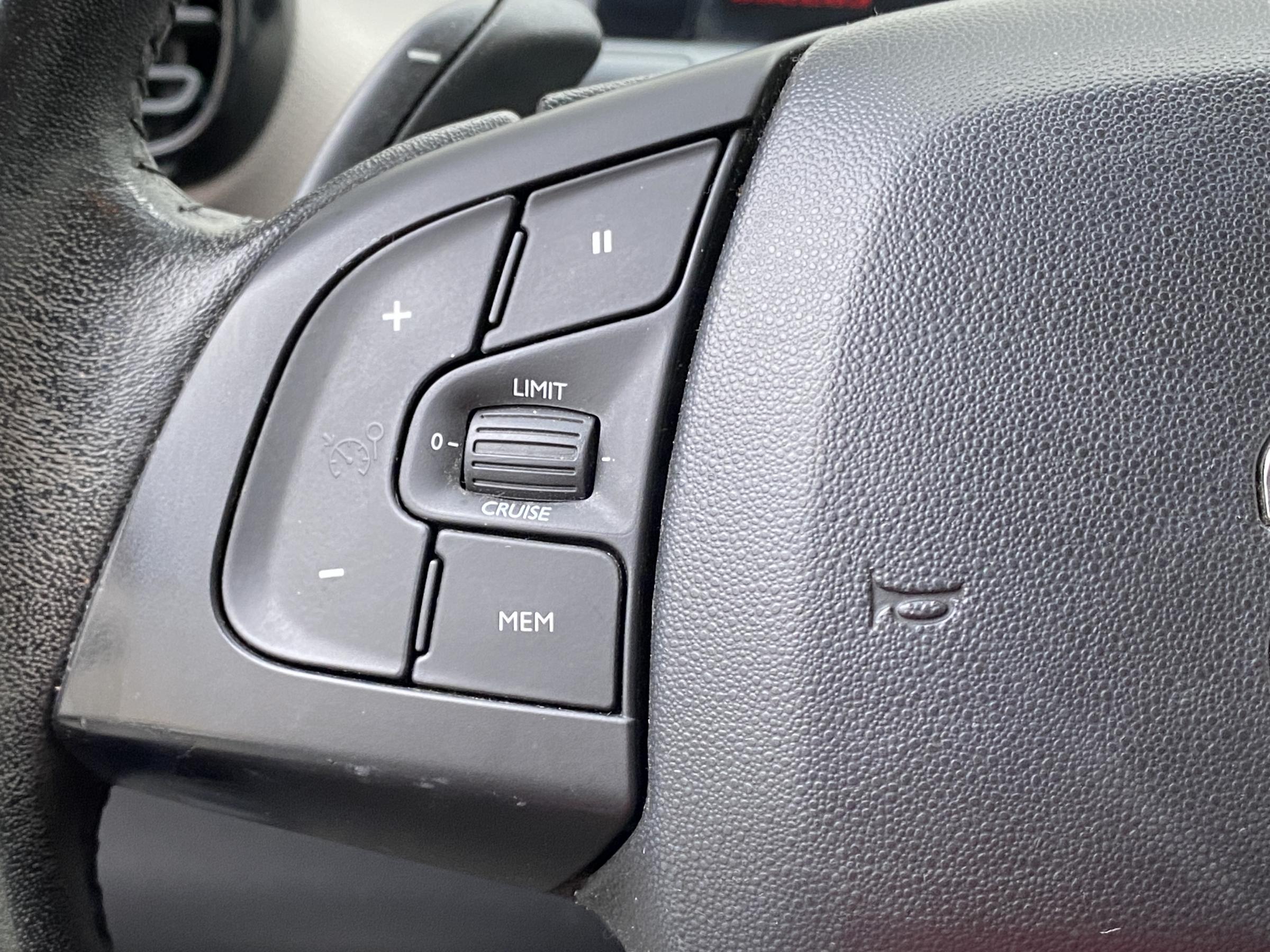 Citroën C4 Cactus, 2017 - pohled č. 14