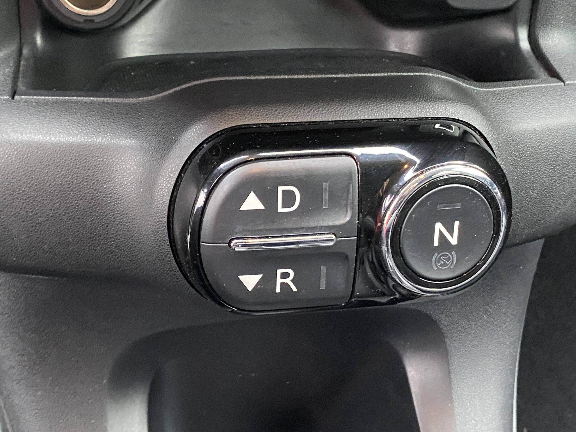 Citroën C4 Cactus, 2017 - pohled č. 15