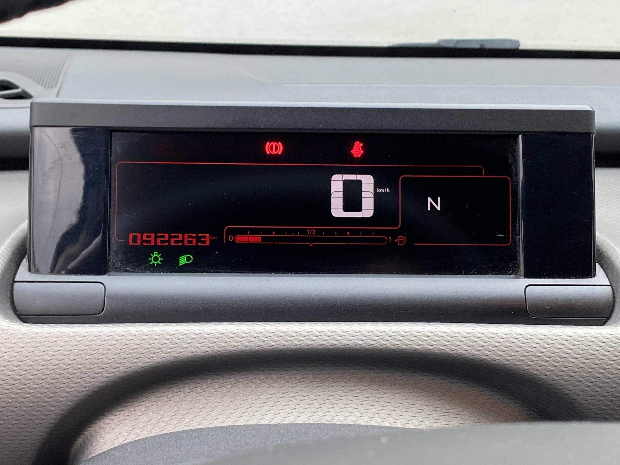 Citroën C4 Cactus, 2017 - pohled č. 18