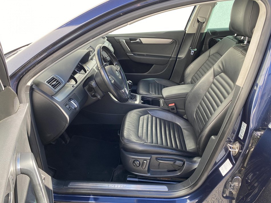 Volkswagen Passat 2.0 TDi Highline