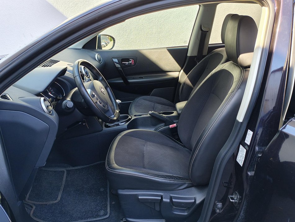 Nissan Qashqai 2.0i N-Connecta