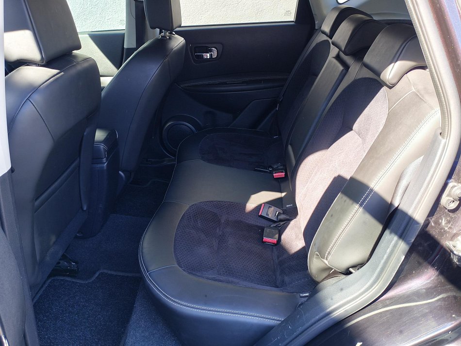 Nissan Qashqai 2.0i N-Connecta