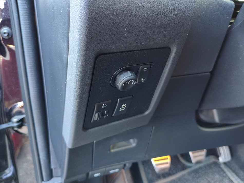 Nissan Qashqai 2.0i N-Connecta