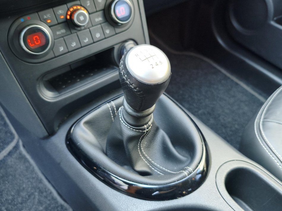 Nissan Qashqai 2.0i N-Connecta