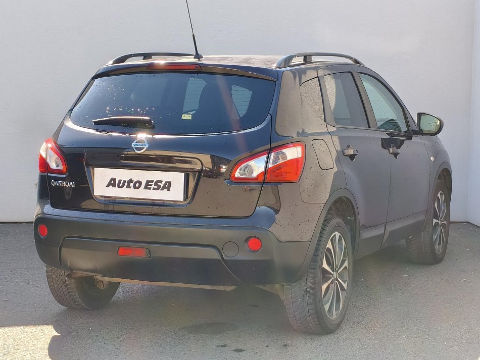 Nissan Qashqai 2.0i N-Connecta