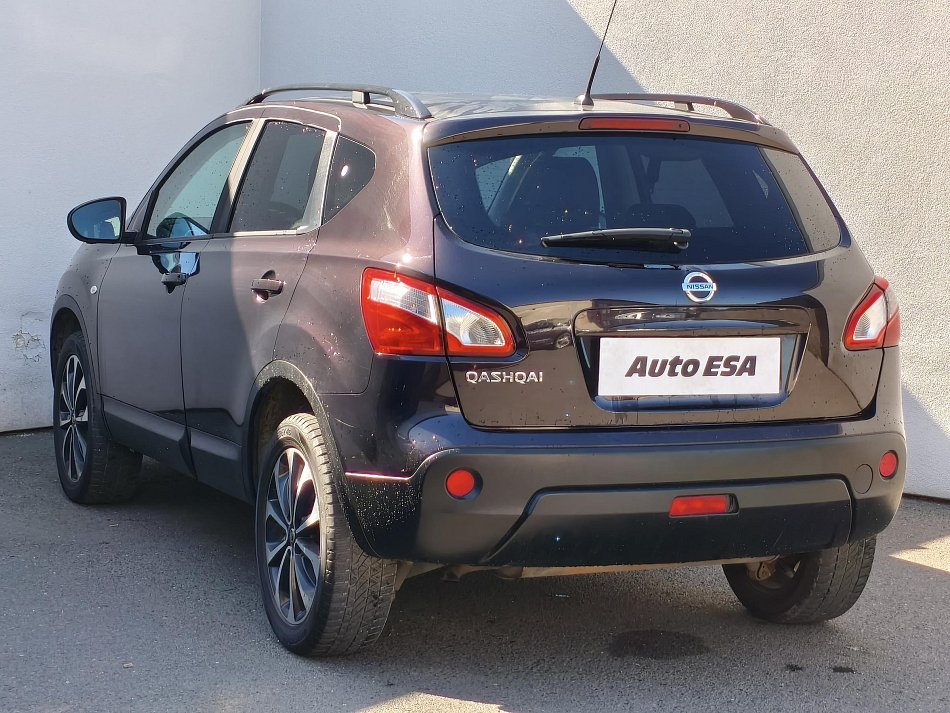 Nissan Qashqai 2.0i N-Connecta