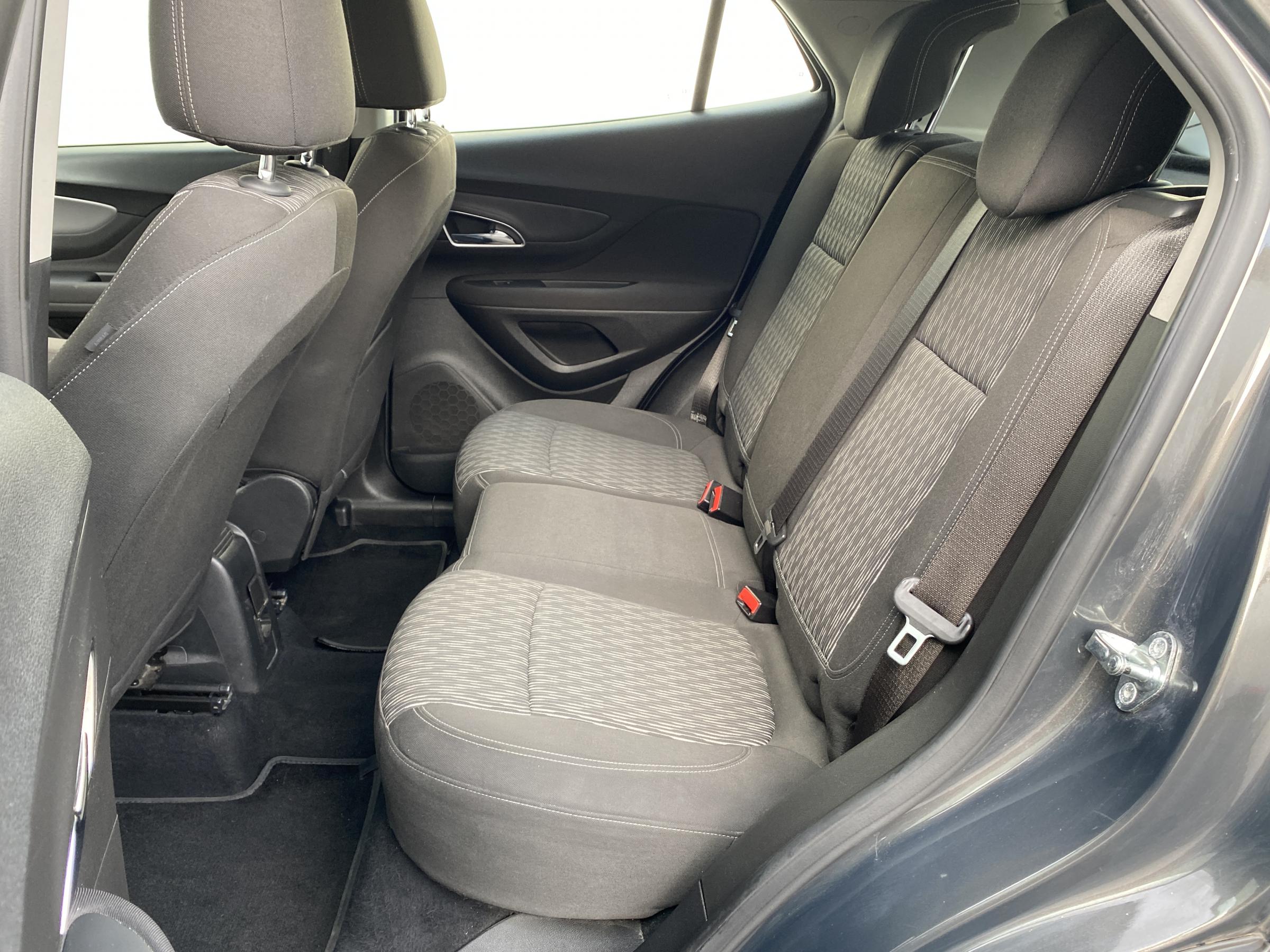 Opel Mokka, 2015 - pohled č. 10