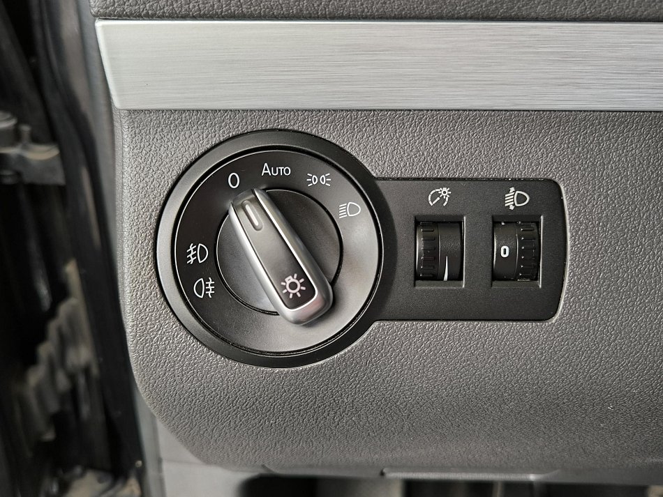 Volkswagen Touran 2.0TDI 