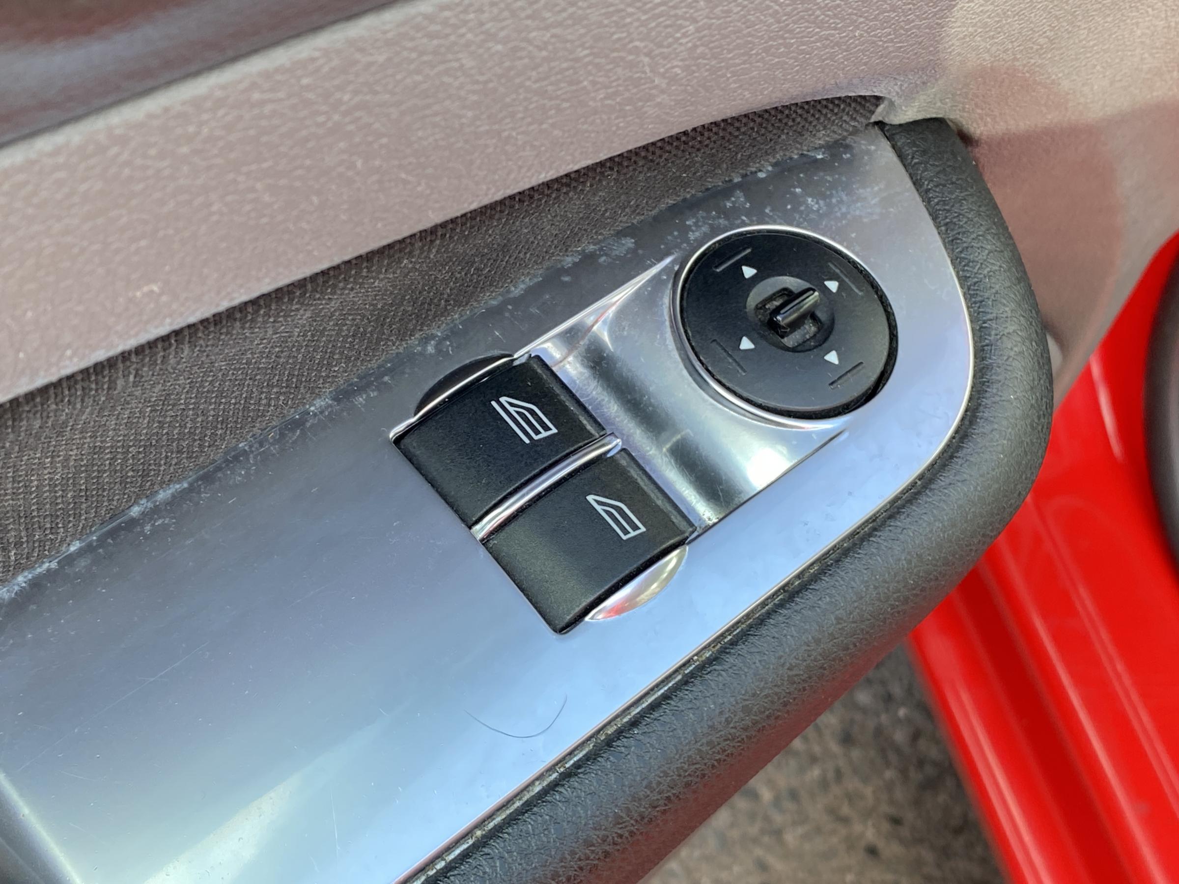 Ford Focus, 2010 - pohled č. 12