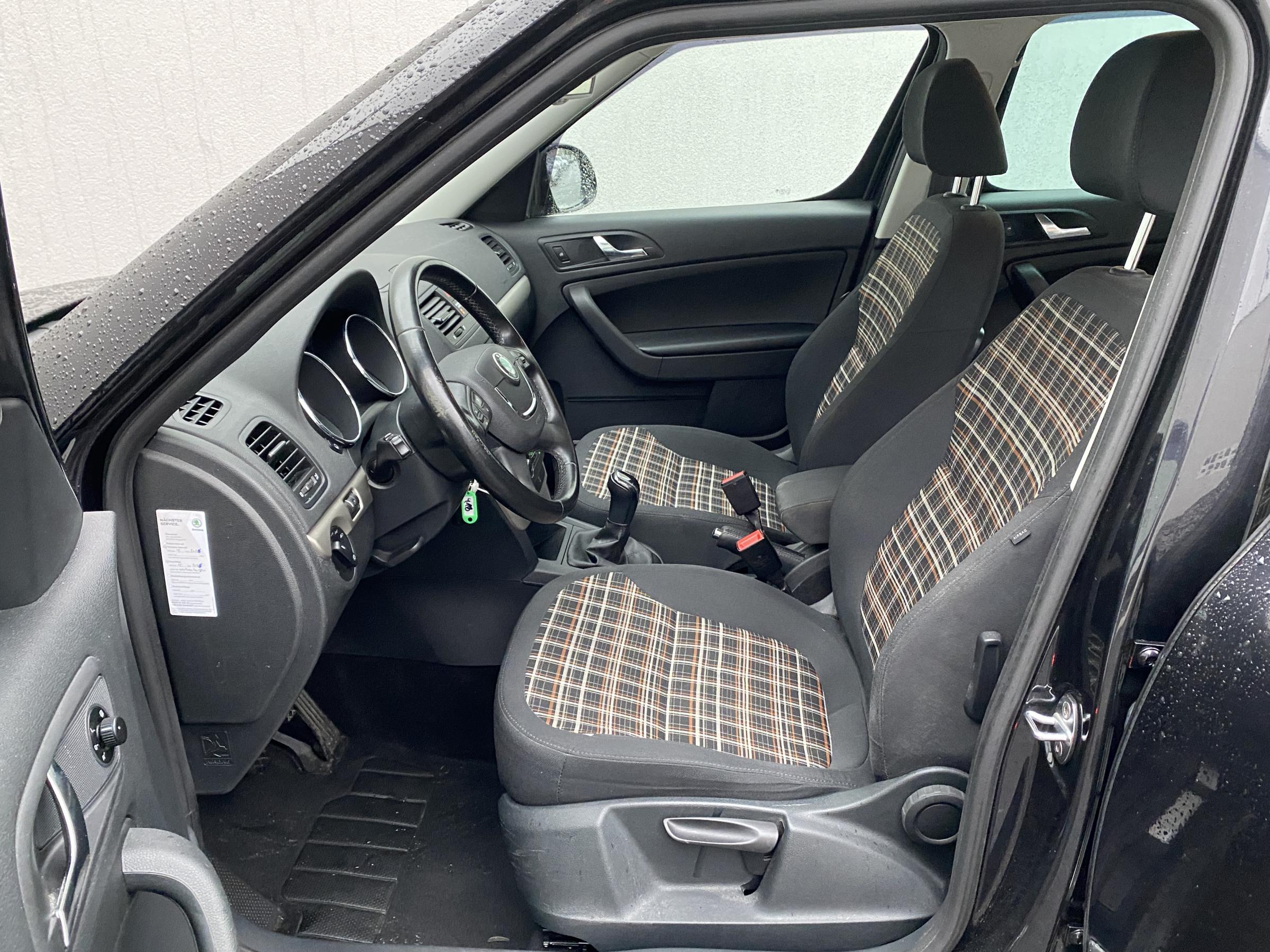 Škoda Yeti, 2012 - pohled č. 13