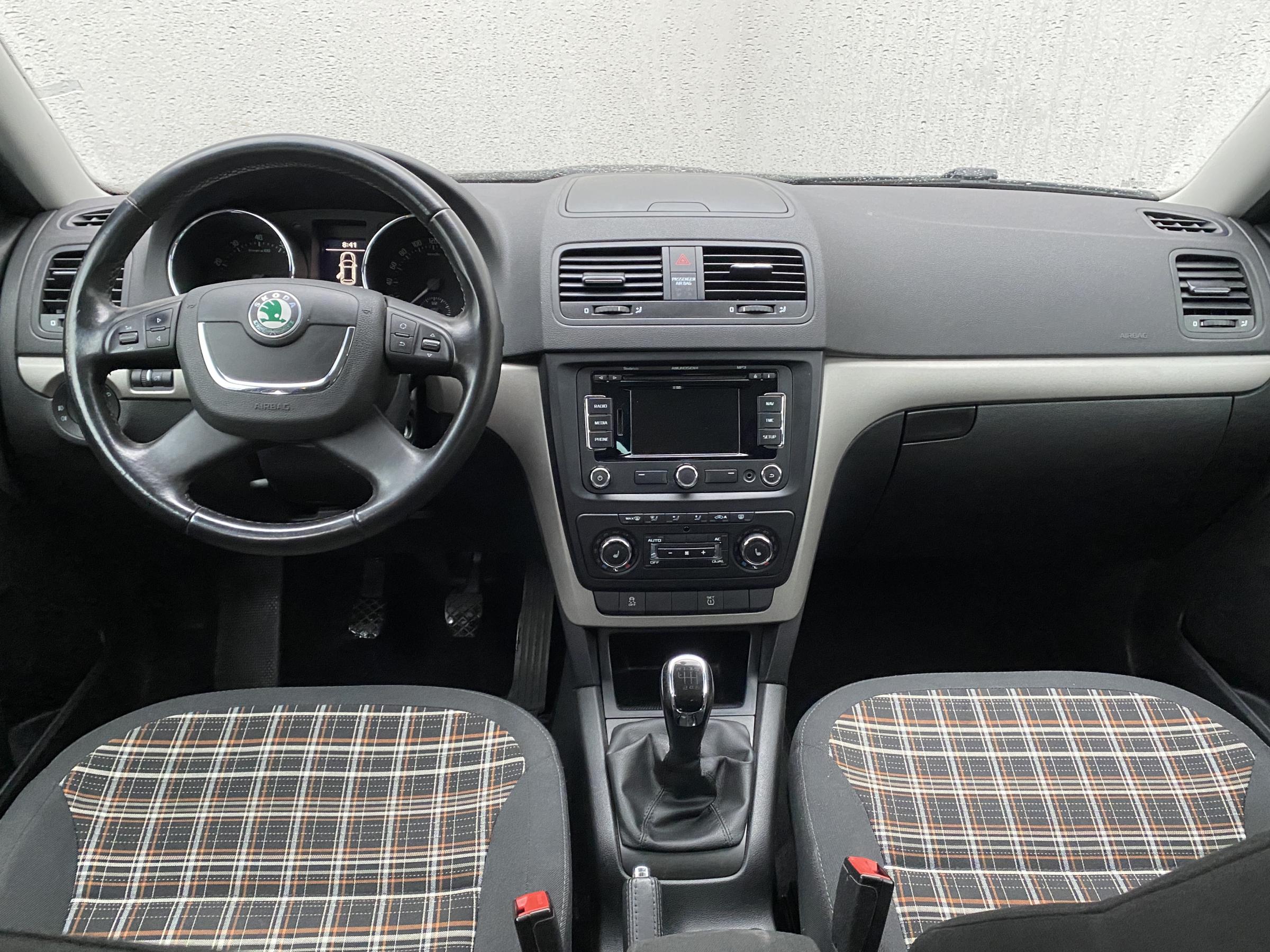 Škoda Yeti, 2012 - pohled č. 8