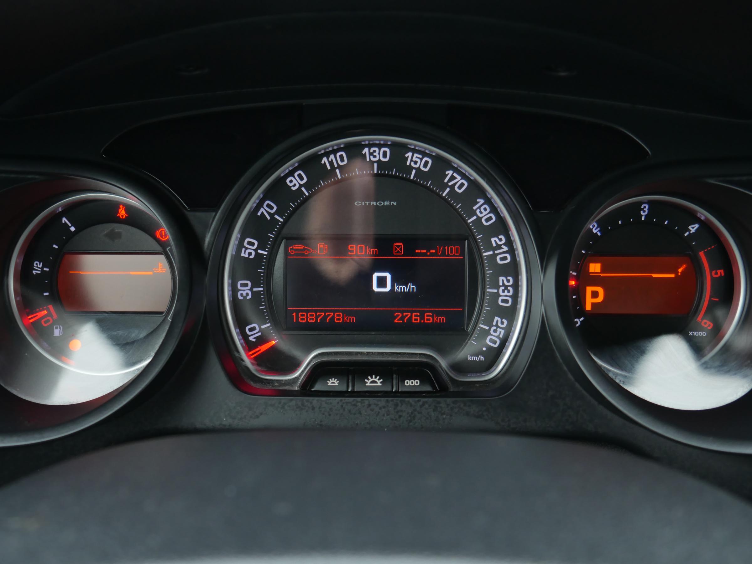 Citroën C5, 2011 - pohled č. 23