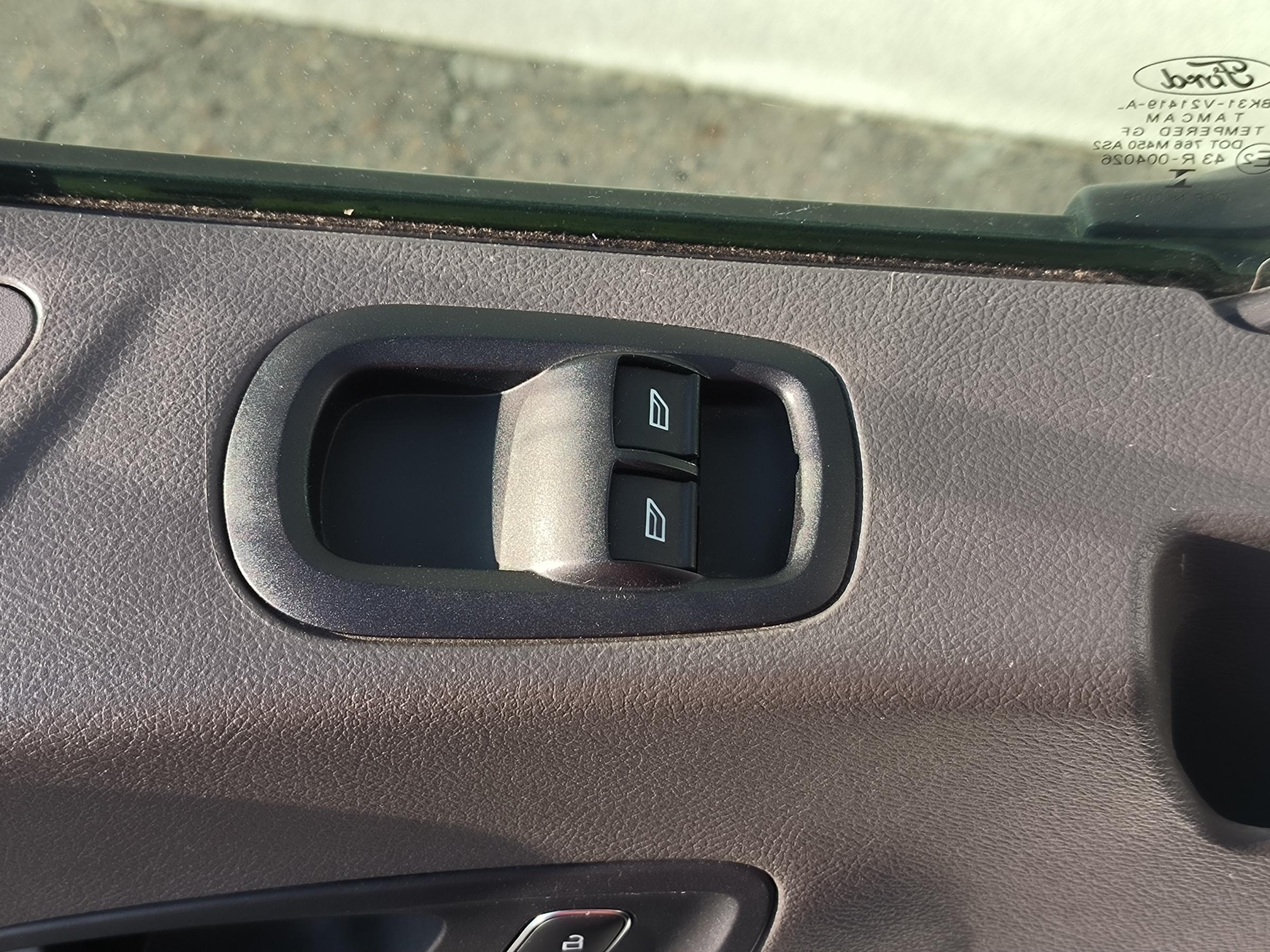 Ford Transit, 2020 - pohled č. 19