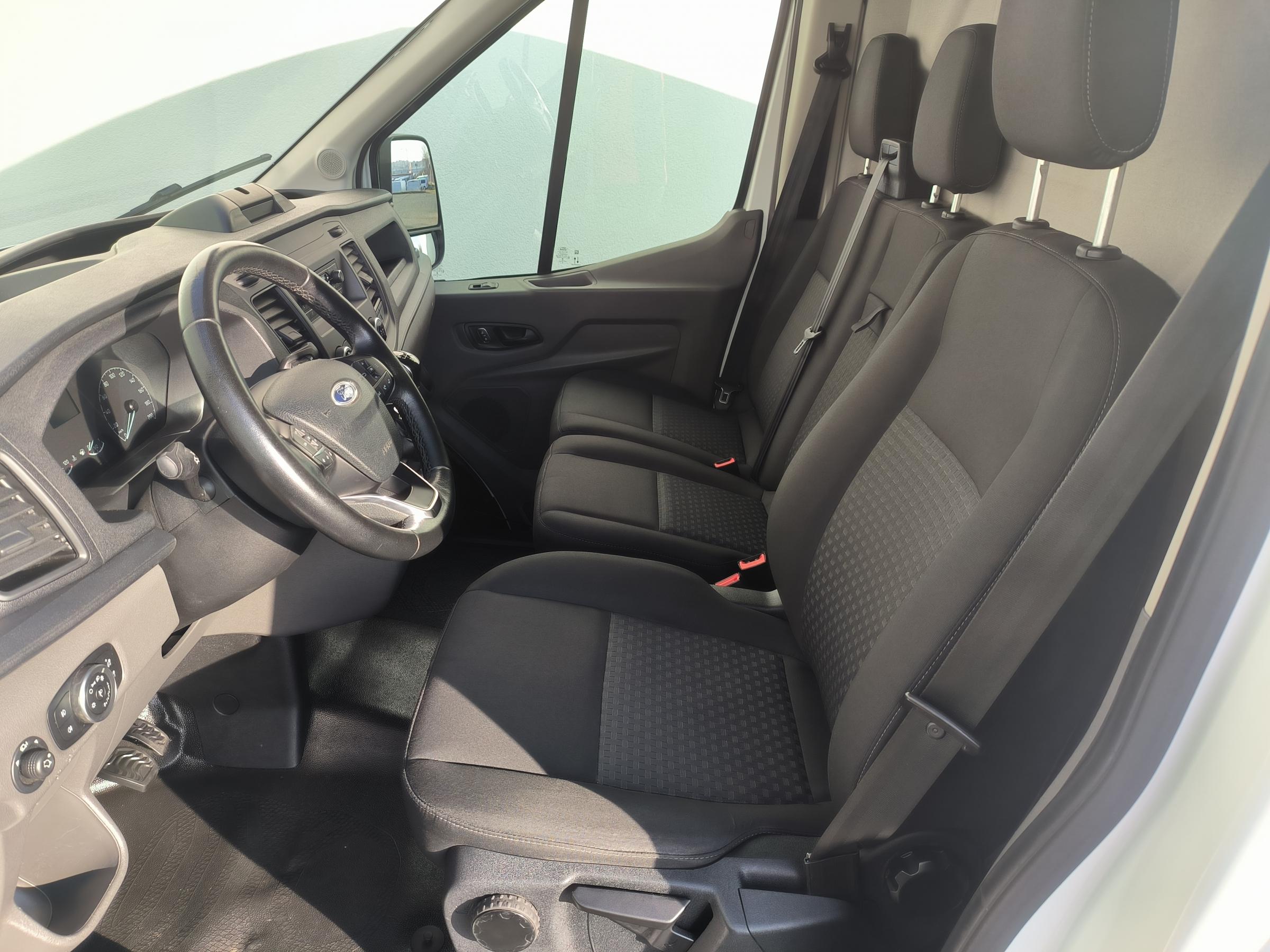 Ford Transit, 2020 - pohled č. 20