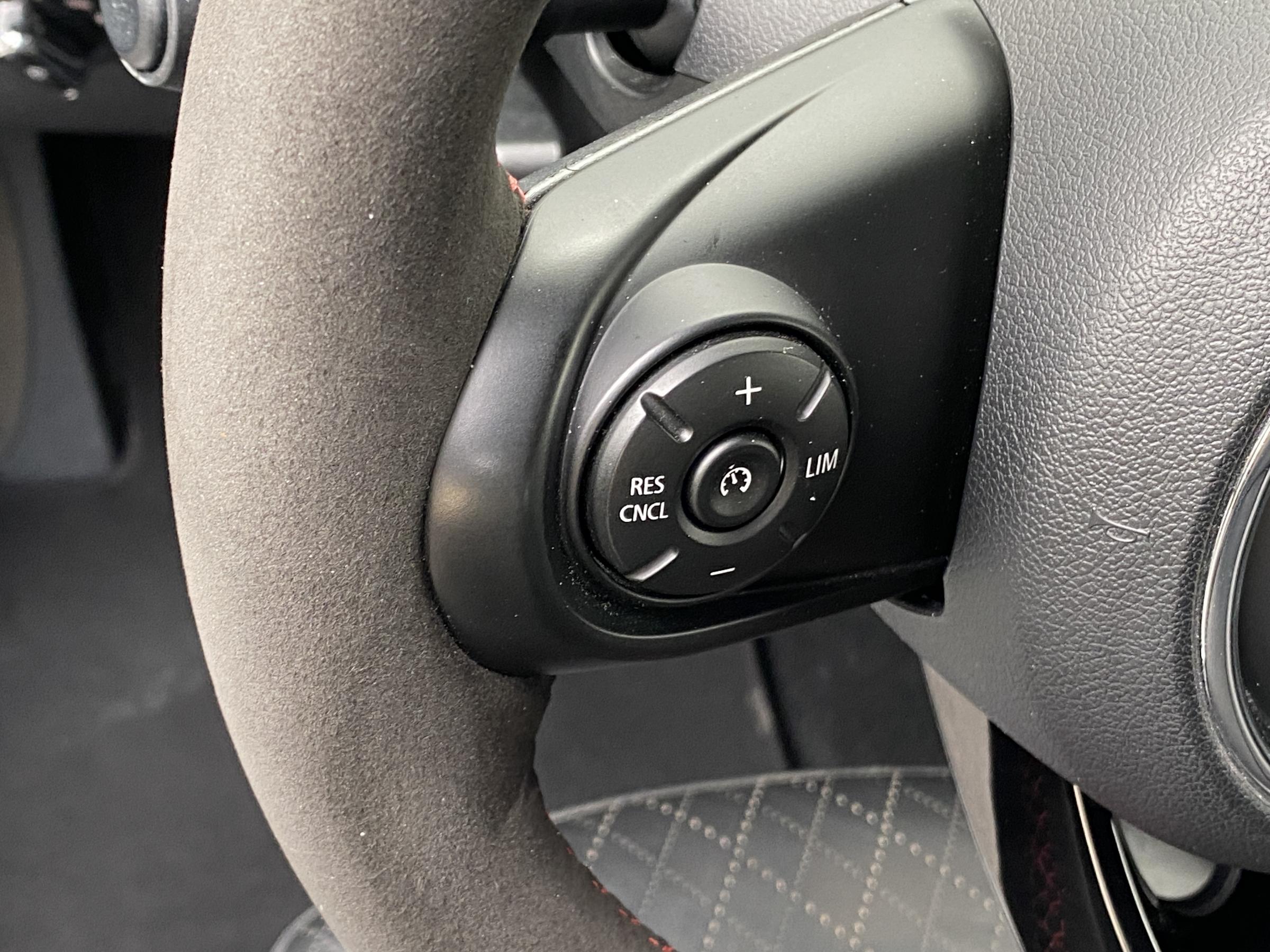 Mini Cooper S, 2017 - pohled č. 13