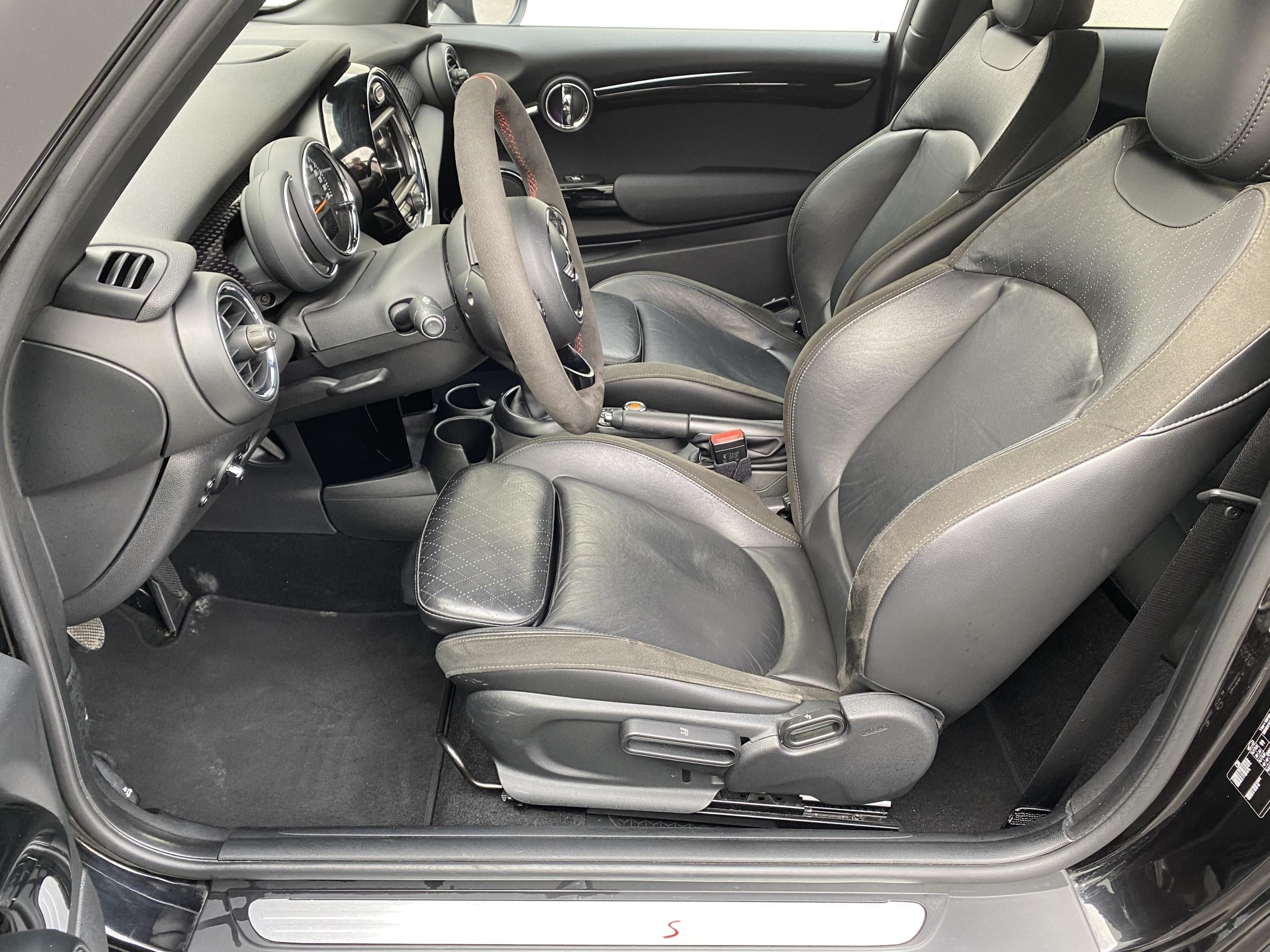 Mini Cooper S, 2017 - pohled č. 9