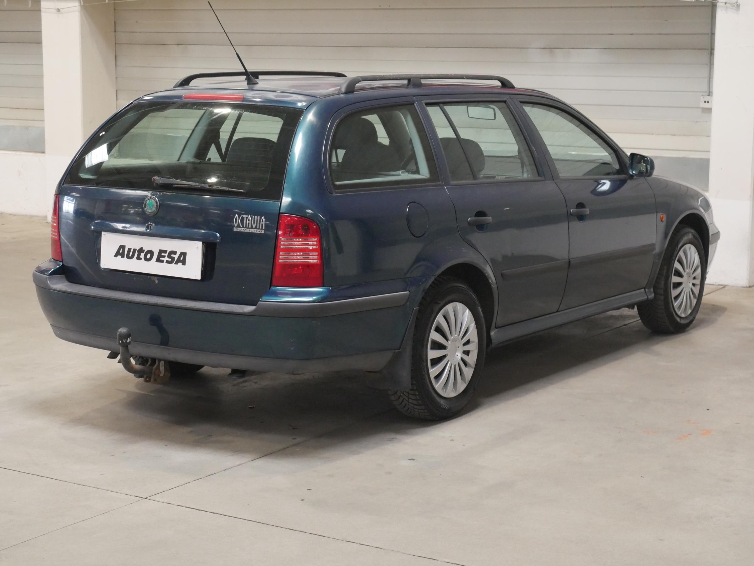 Škoda Octavia, 1999 - pohled č. 4