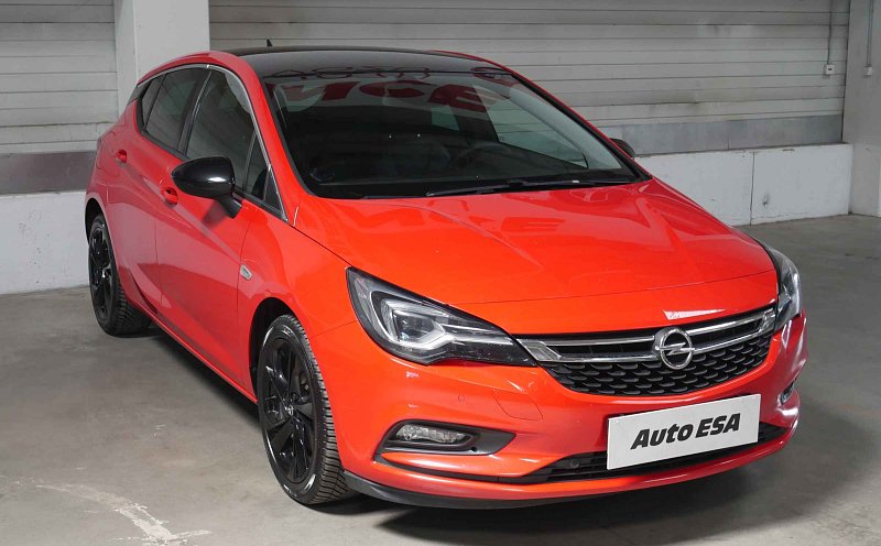 Opel Astra 1.6 CDTi 