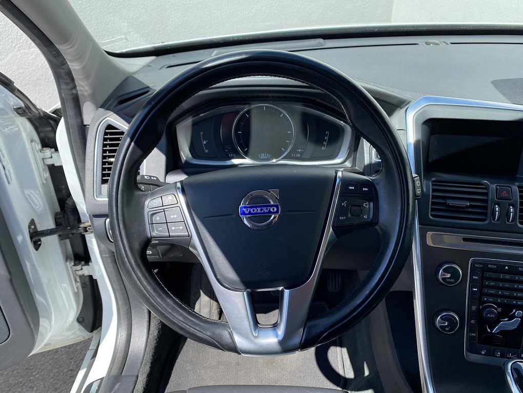 Volvo XC60 2.4D5 Summum AWD