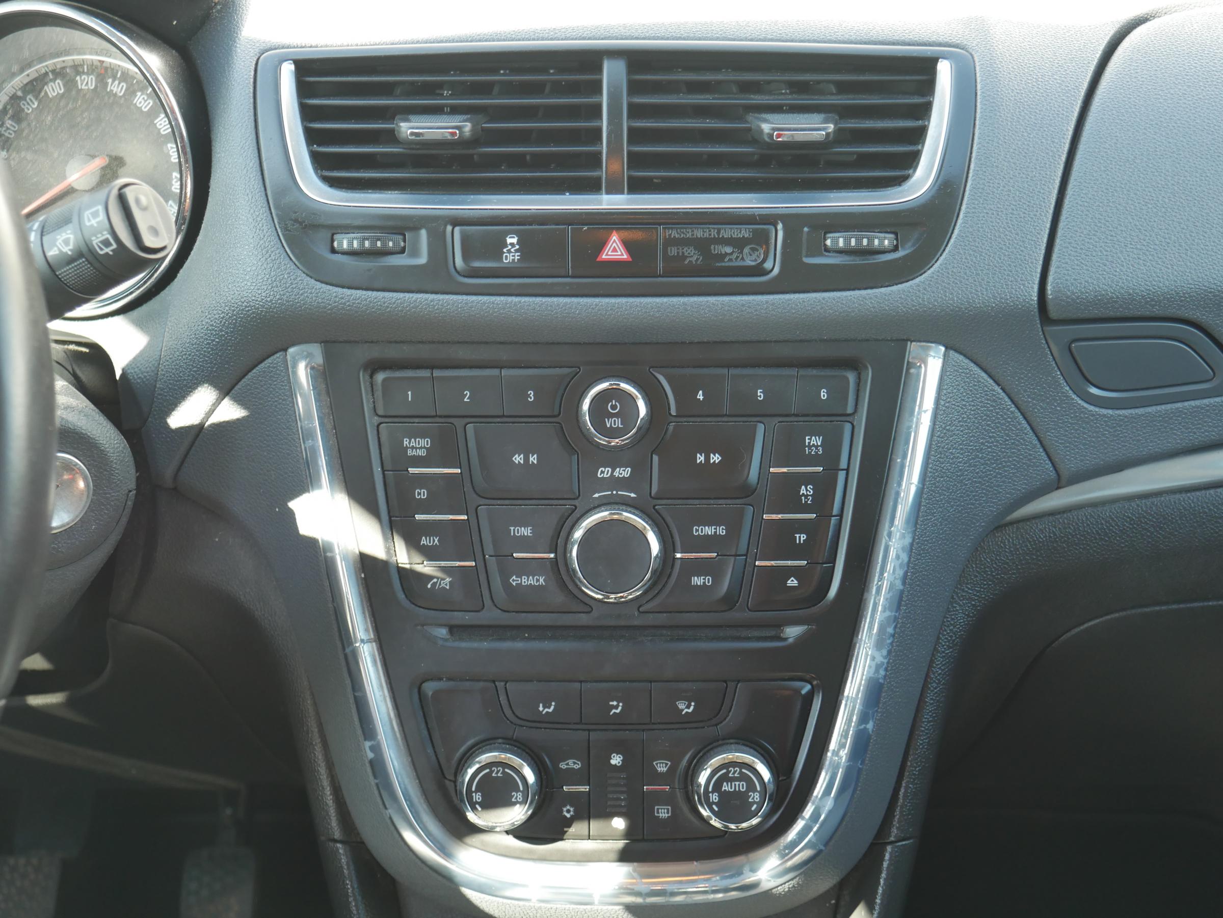 Opel Mokka, 2014 - pohled č. 11