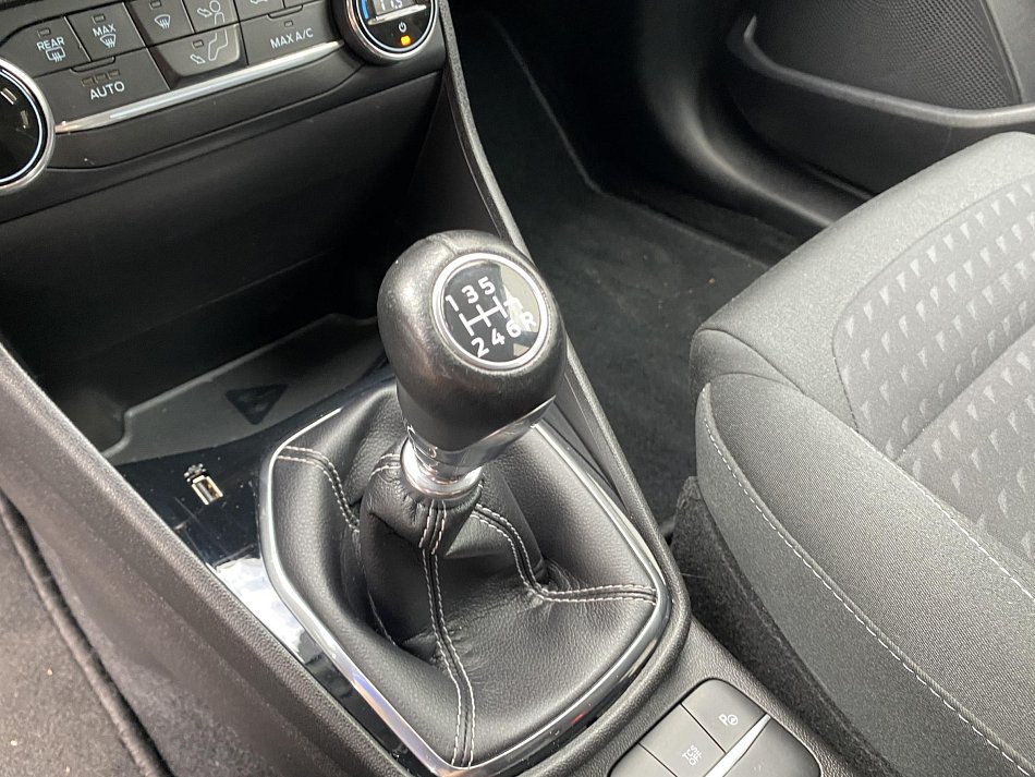 Ford Fiesta 1.0 EB Titanium