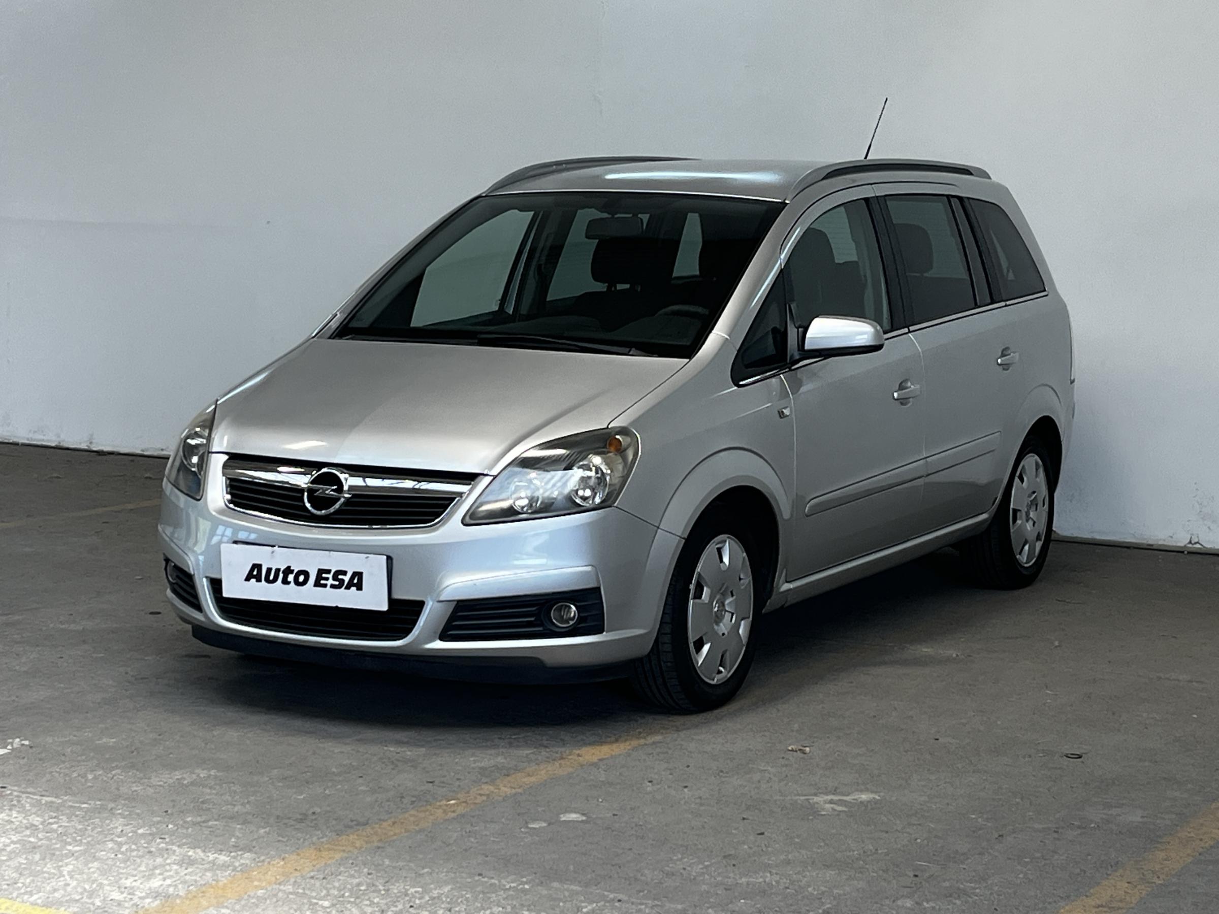 Opel Zafira, 2006 - pohled č. 3