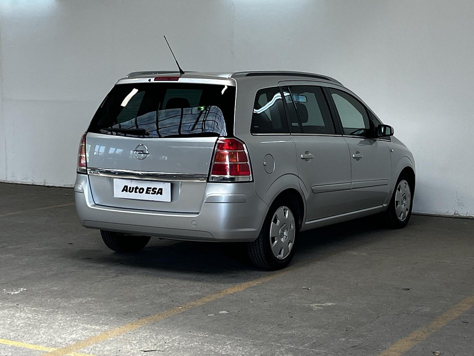 Opel Zafira 1.8i 