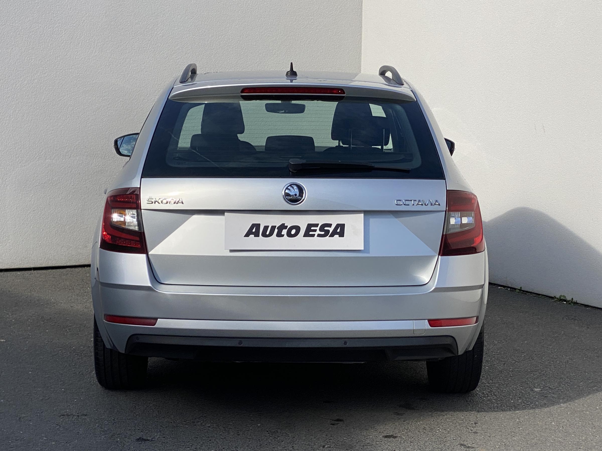 Škoda Octavia III, 2018 - pohled č. 5