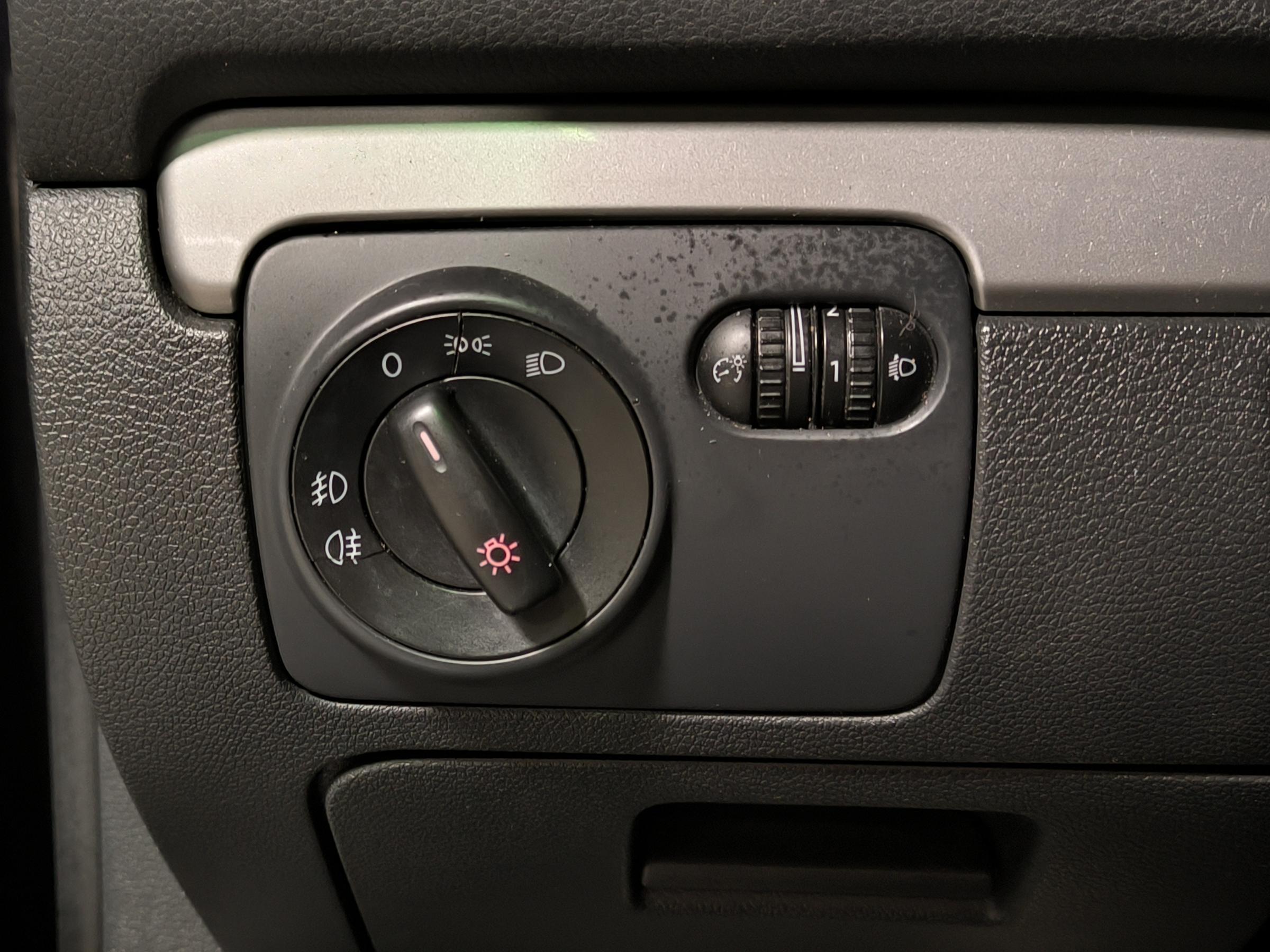 Volkswagen Golf, 2009 - pohled č. 16