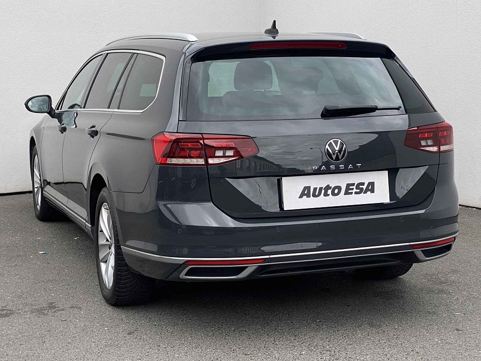 Volkswagen Passat 2.0 TDi Elegance