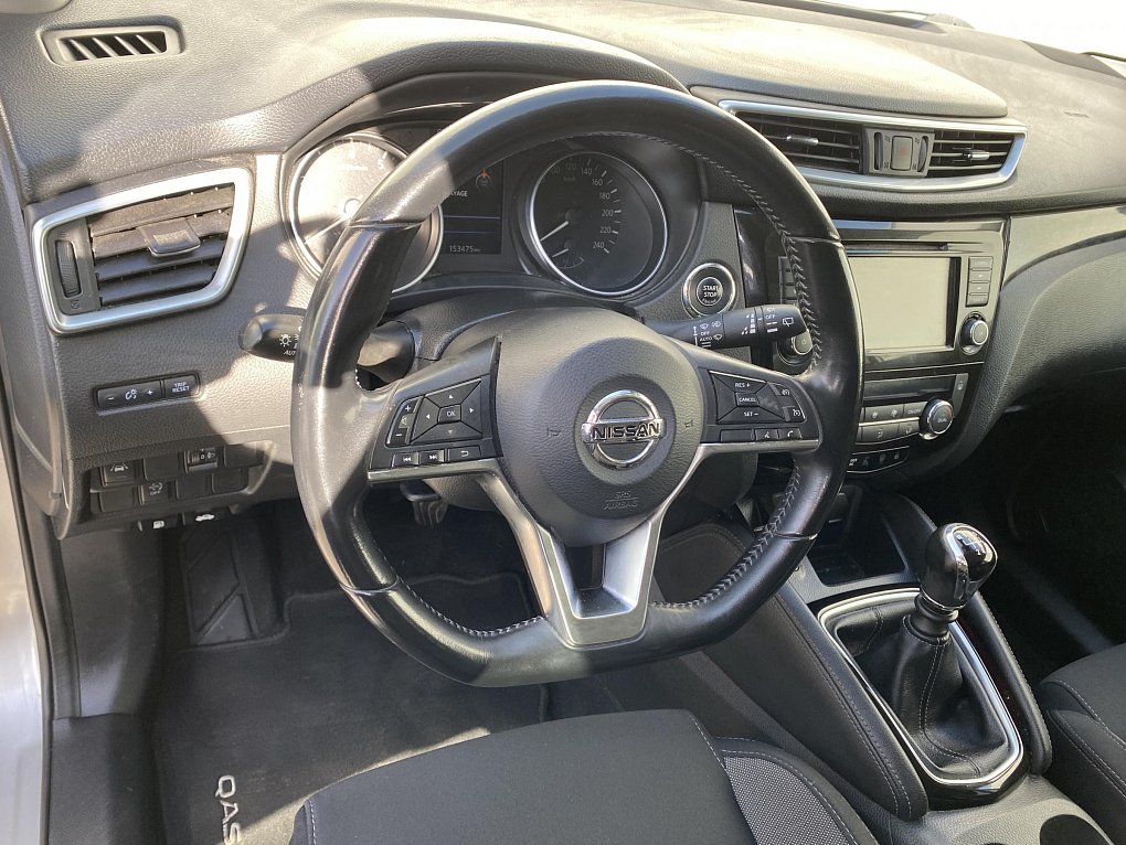 Nissan Qashqai 1.3 DIG-T N-Connecta