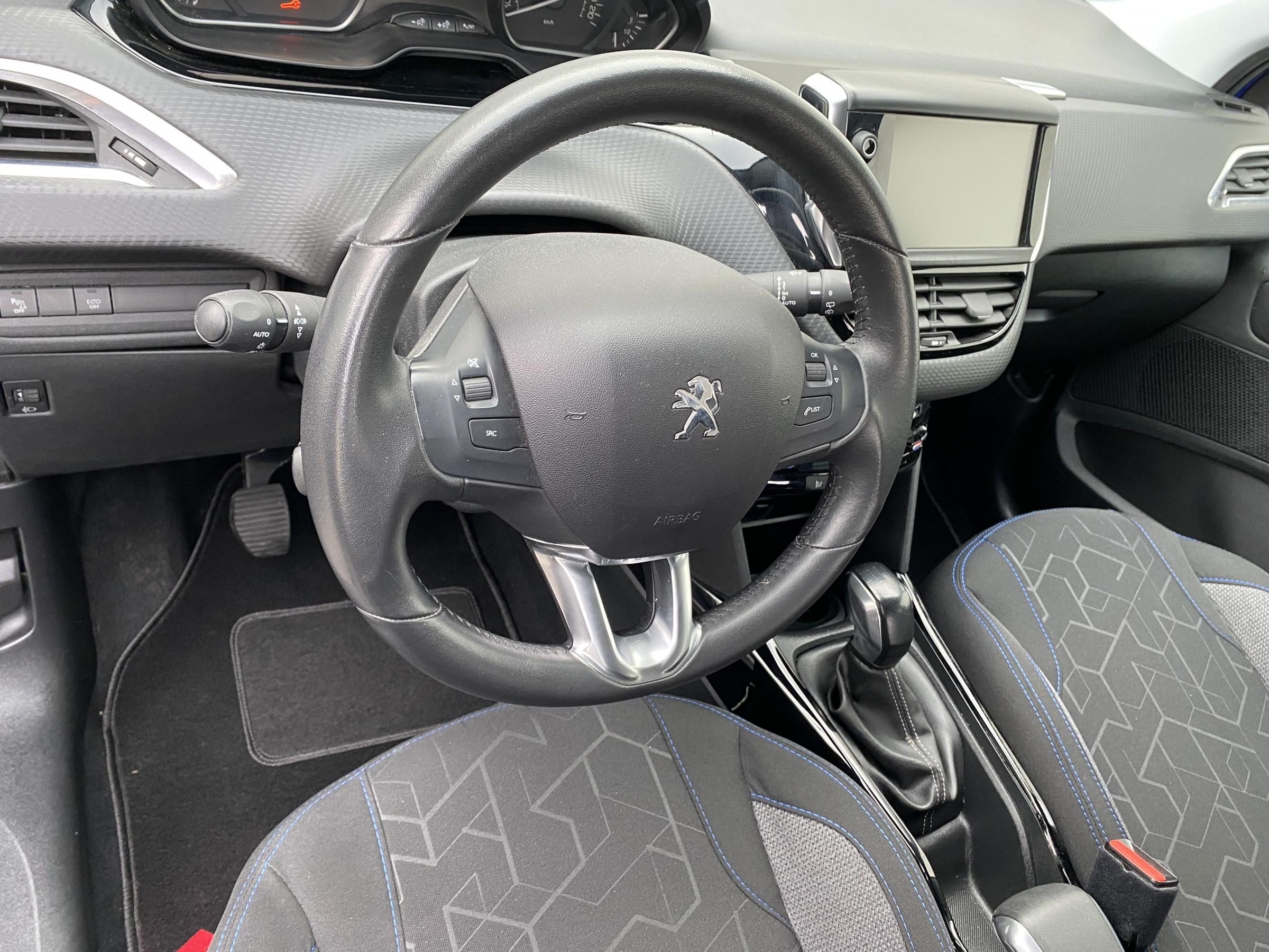 Peugeot 2008, 2019 - pohled č. 12