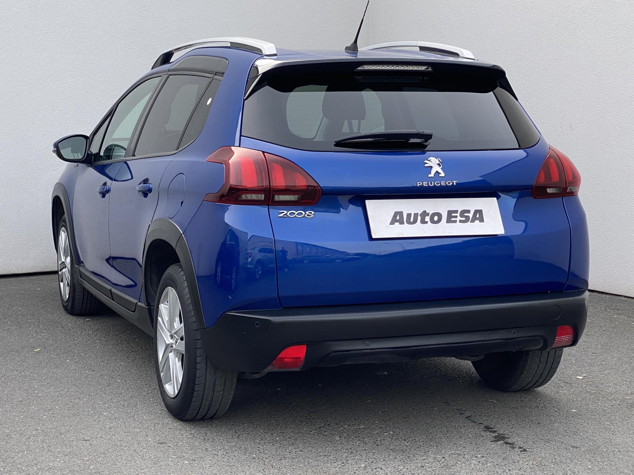 Peugeot 2008, 2019 - pohled č. 6