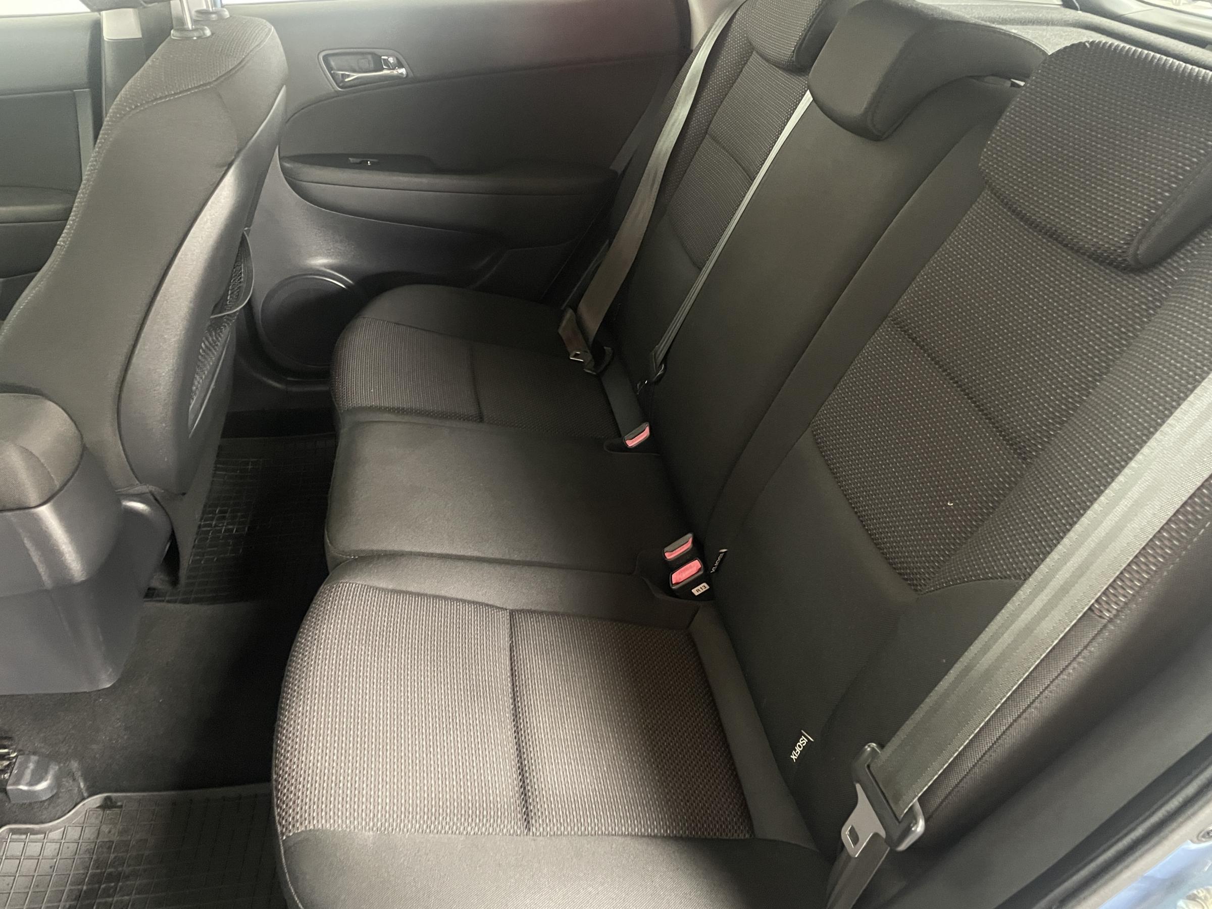 Hyundai i30, 2011 - pohled č. 10