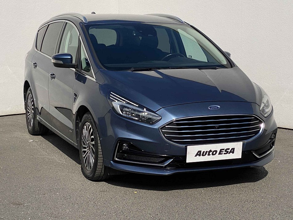 Ford S-MAX 2.0 TDCi Titanium AWD