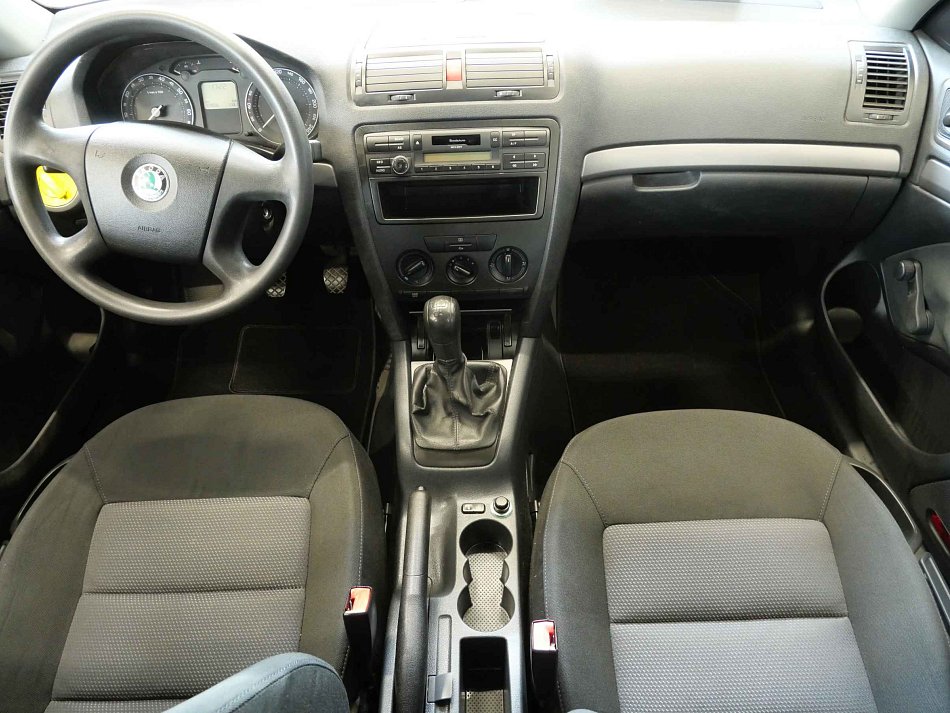 Škoda Octavia II 1.6FSi 