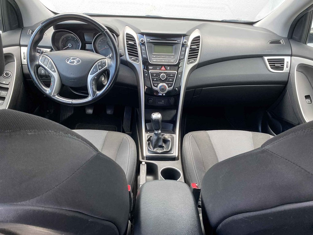 Hyundai I30 1.6CRDi 