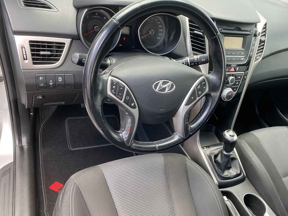 Hyundai I30 1.6CRDi 