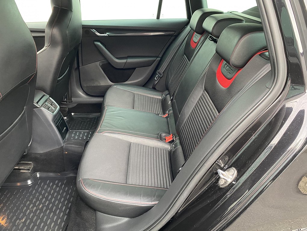 Škoda Octavia III 2.0 TDi RS