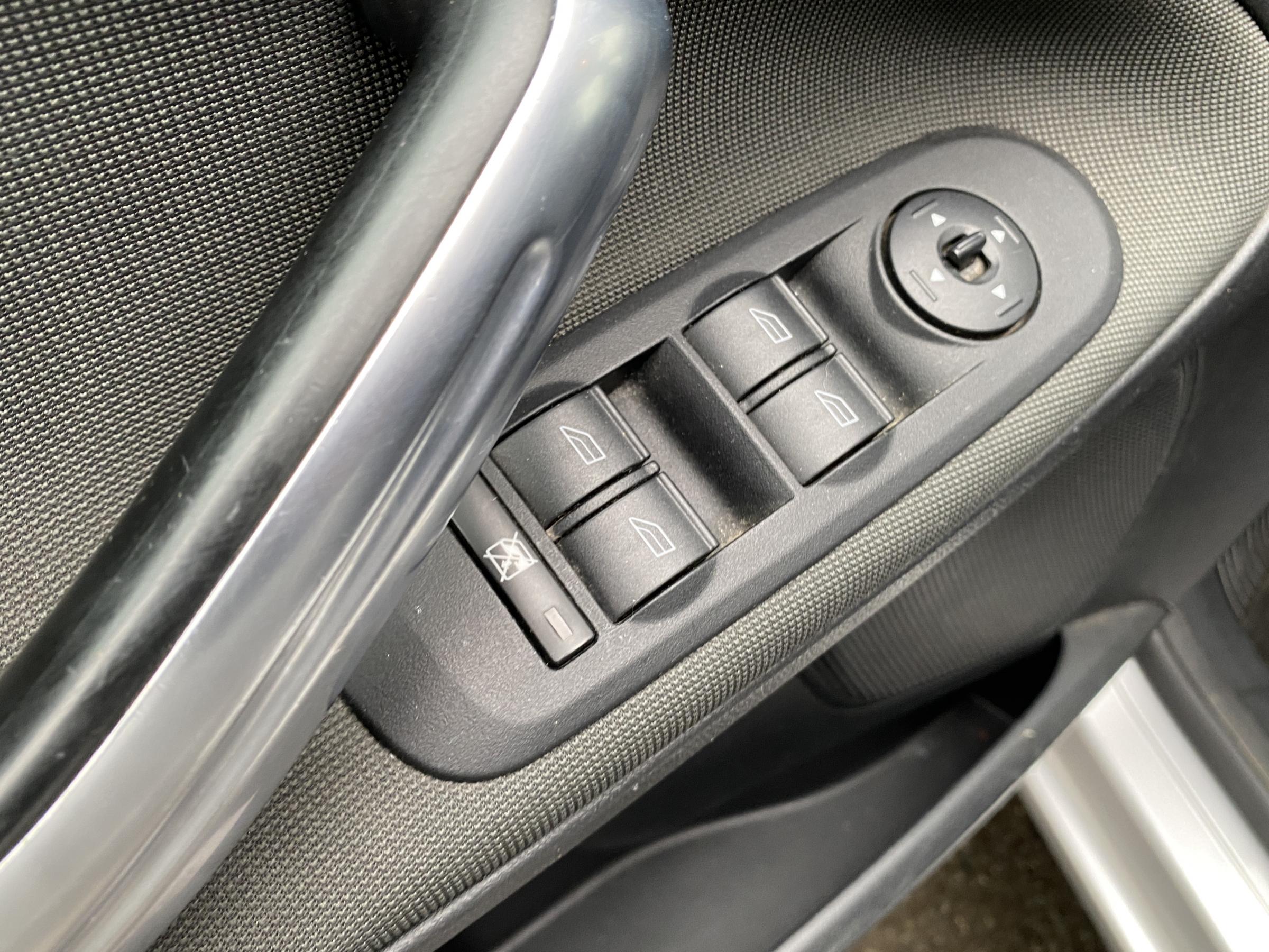 Ford Galaxy, 2006 - pohled č. 14