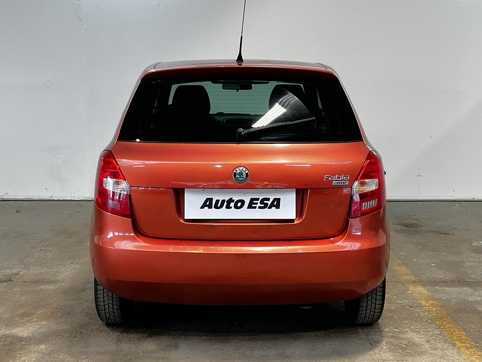 Škoda Fabia II 1.2HTP Sport