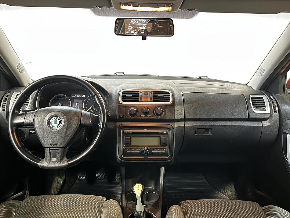 Škoda Fabia II 1.2HTP Sport