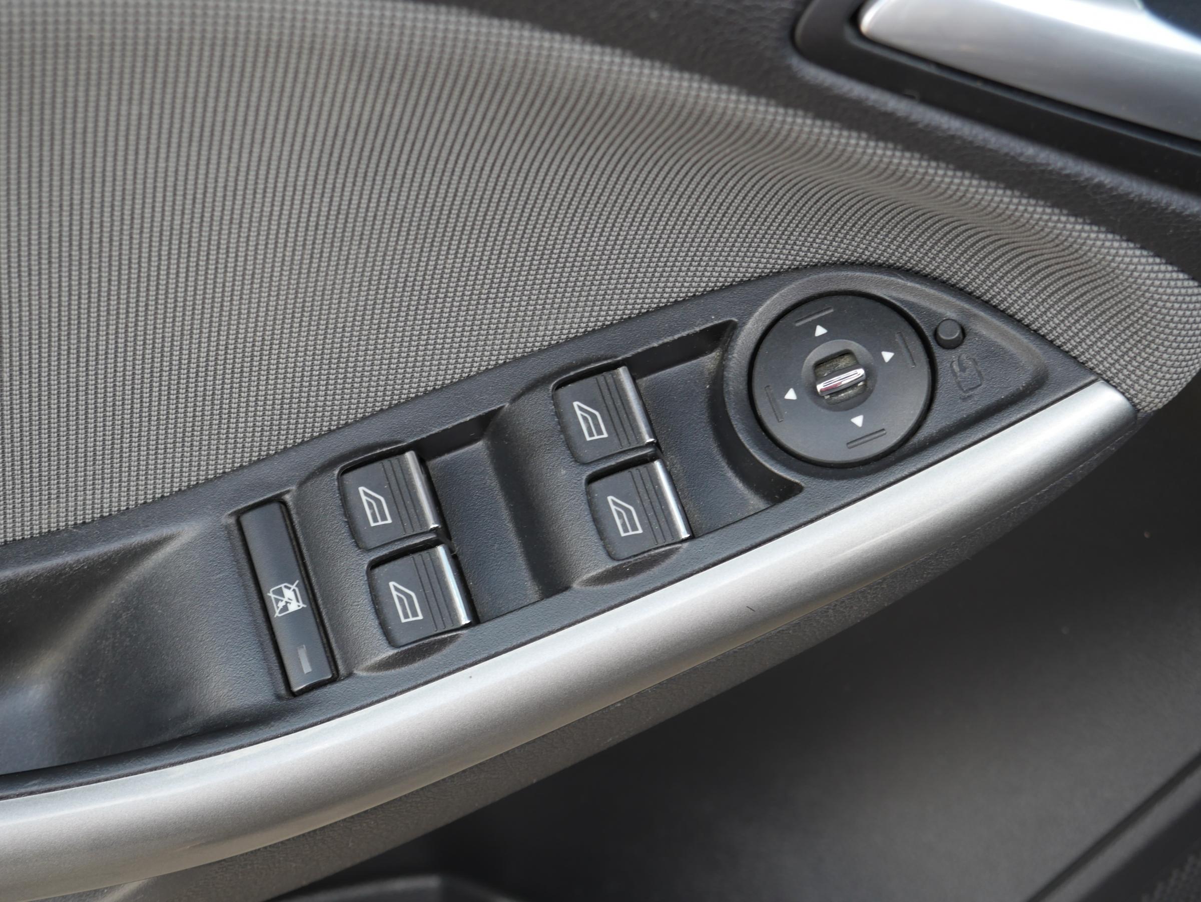 Ford Focus, 2012 - pohled č. 11