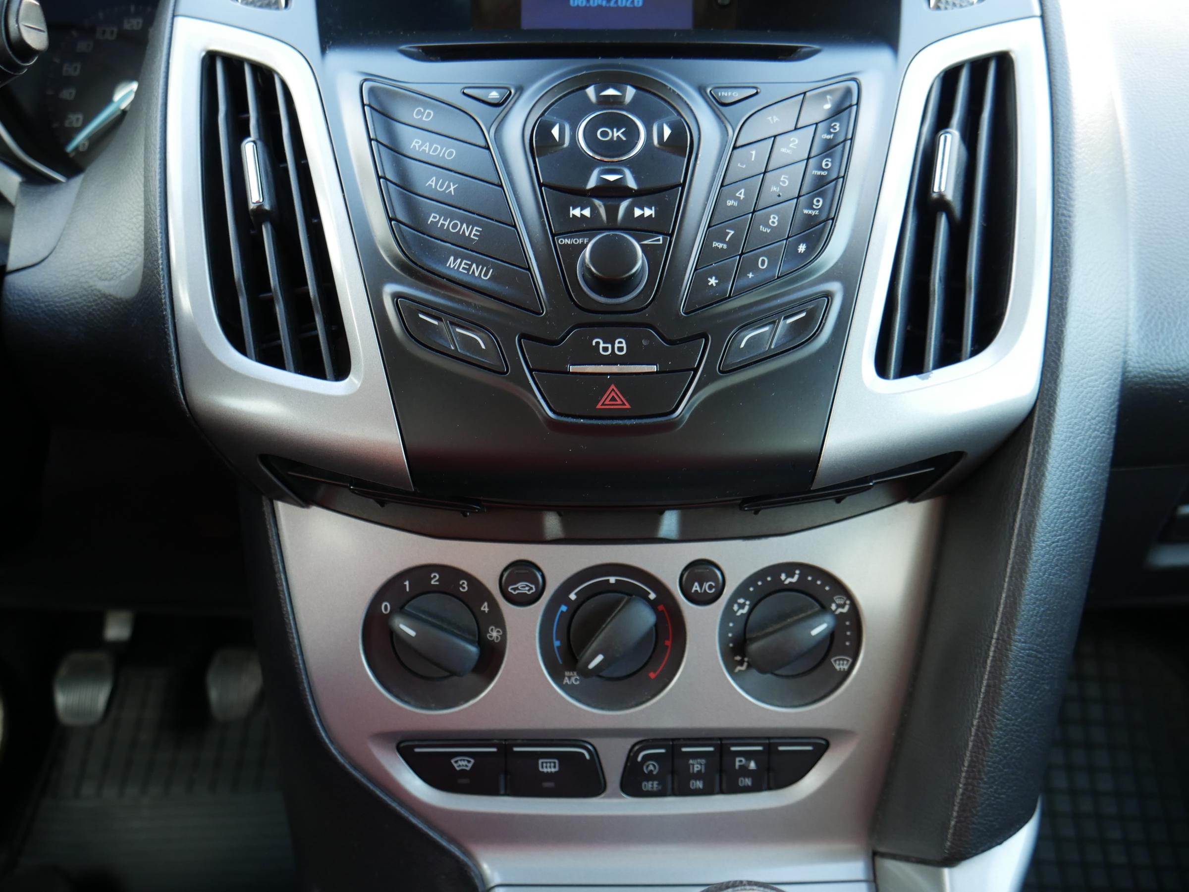 Ford Focus, 2012 - pohled č. 15