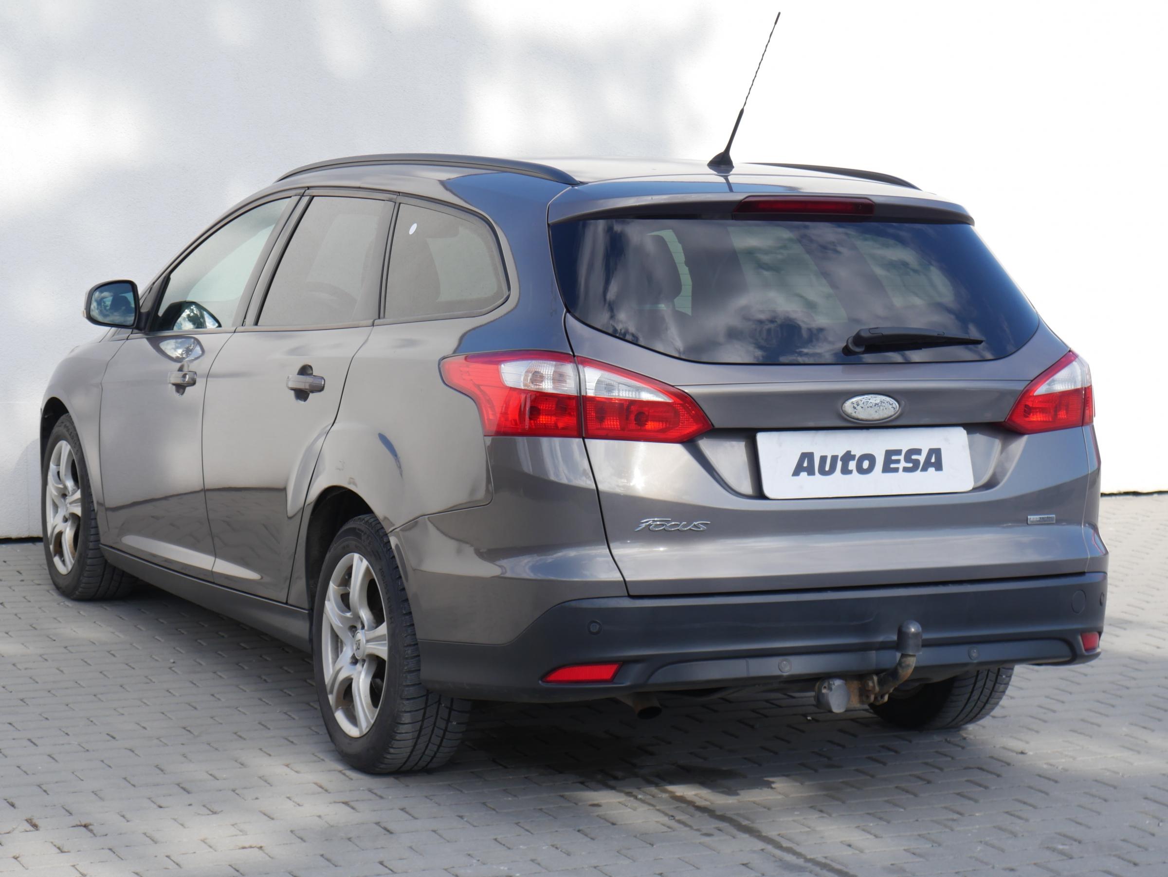 Ford Focus, 2012 - pohled č. 6