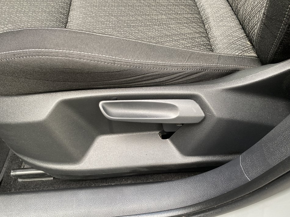 Škoda Karoq 1.5 TSi Business