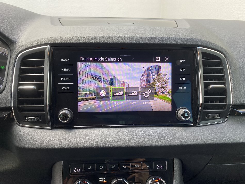 Škoda Karoq 1.5 TSi Business