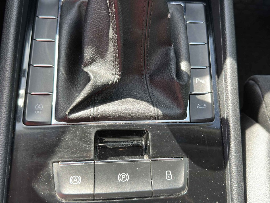 Škoda Superb III 1.6 TDi Style