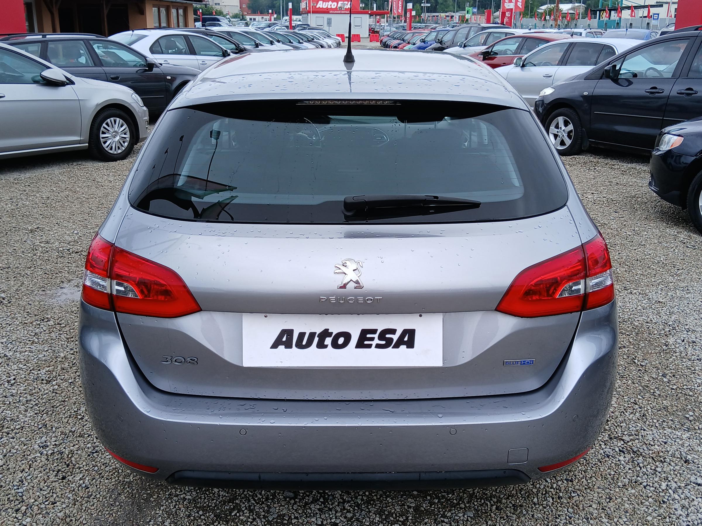 Peugeot 308, 2015 - pohled č. 5